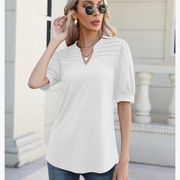 White V Neck Pullover Puff sleeve Tee pleated Size Small NWT - Picture 3 of 8
